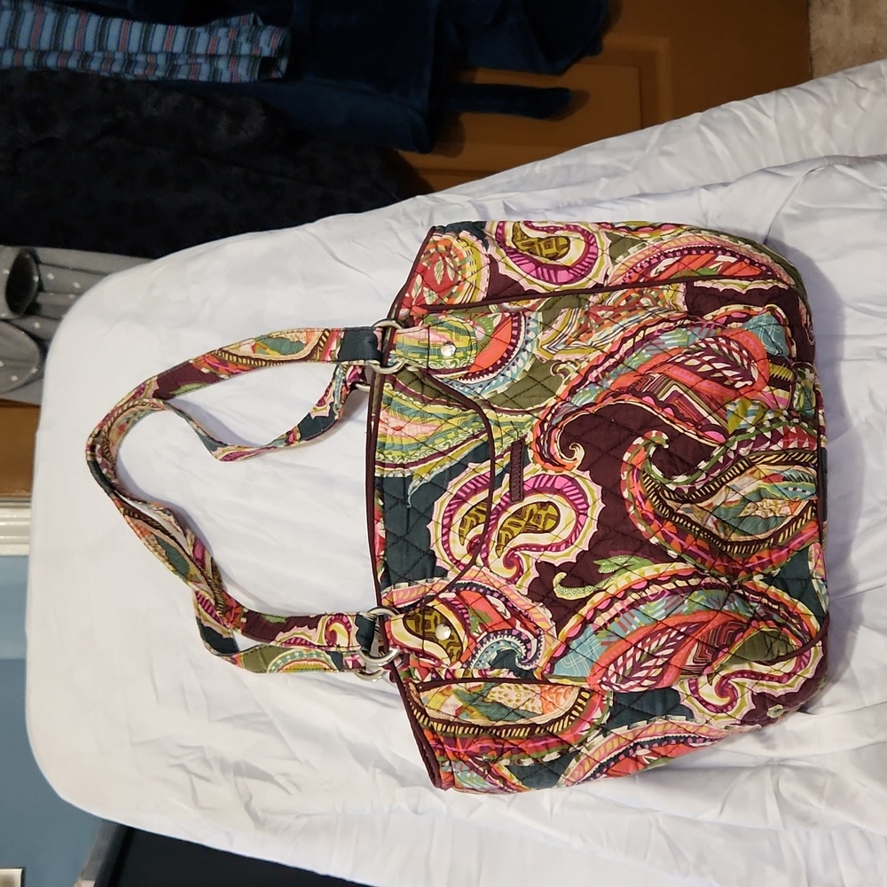 Vera Bradley Glenna Satchel in Heirloom Paisley